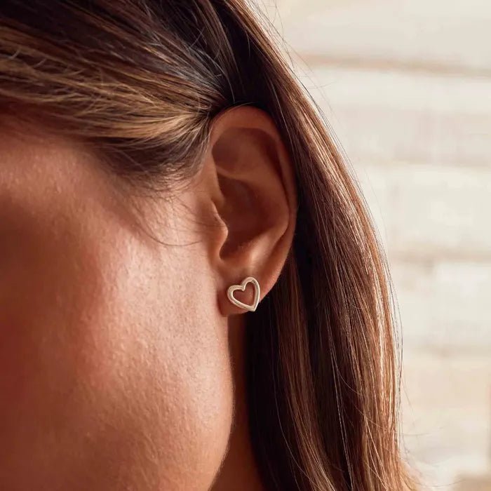 ChloBo Silver Stud Open Heart Earrings - MococoChloBoSEST5325060441653529Earrings