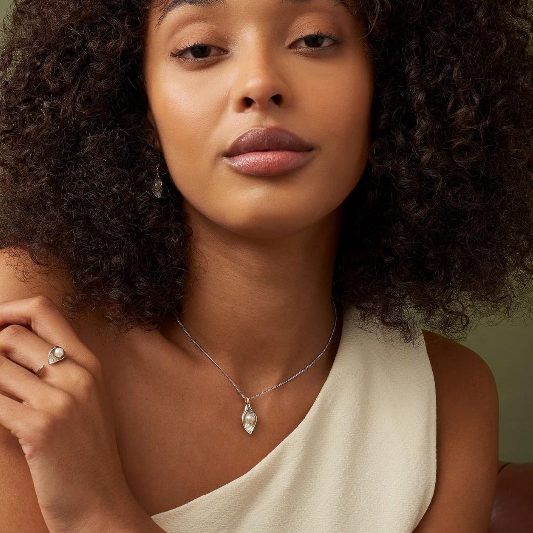 Clogau Silver and Pearl Beachcomber Shell Pendant Necklace - MococoClogau3SLYV07905051537000082Necklaces