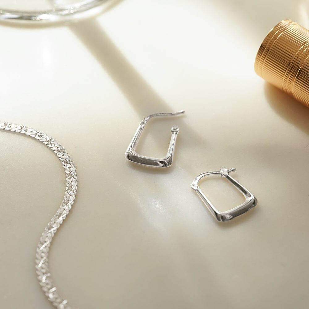 Daisy London Silver Bold Creole Hoop Earrings - MococoDaisy LondonE3110_SLVEarrings