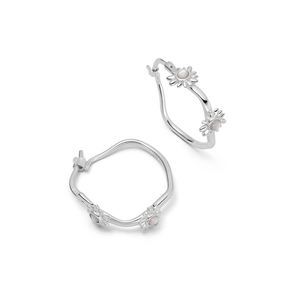 Daisy London Silver Daisy Organic Mother Of Pearl Hoop Earrings - MococoDaisy LondonDBE02_SLVEarrings