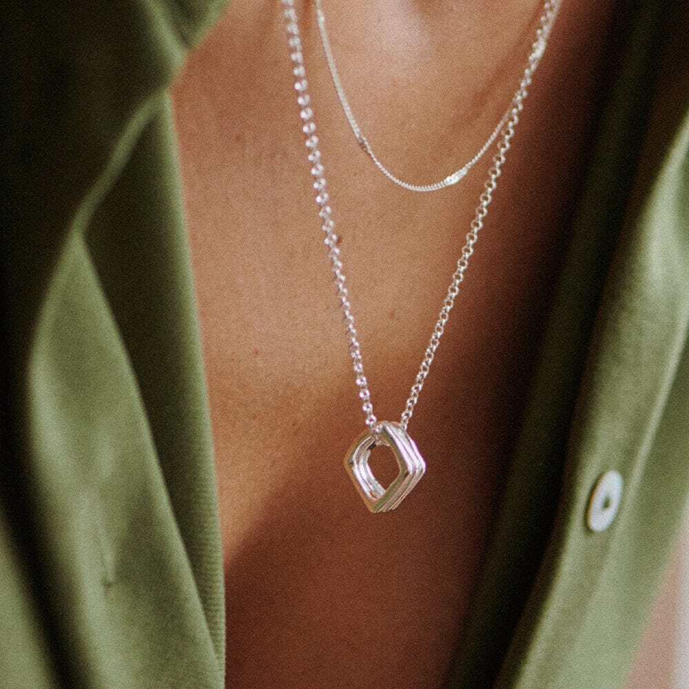 Daisy London Silver Estee Lalonde Sisterhood Necklace - MococoDaisy London2ELN18_SLVNecklaces