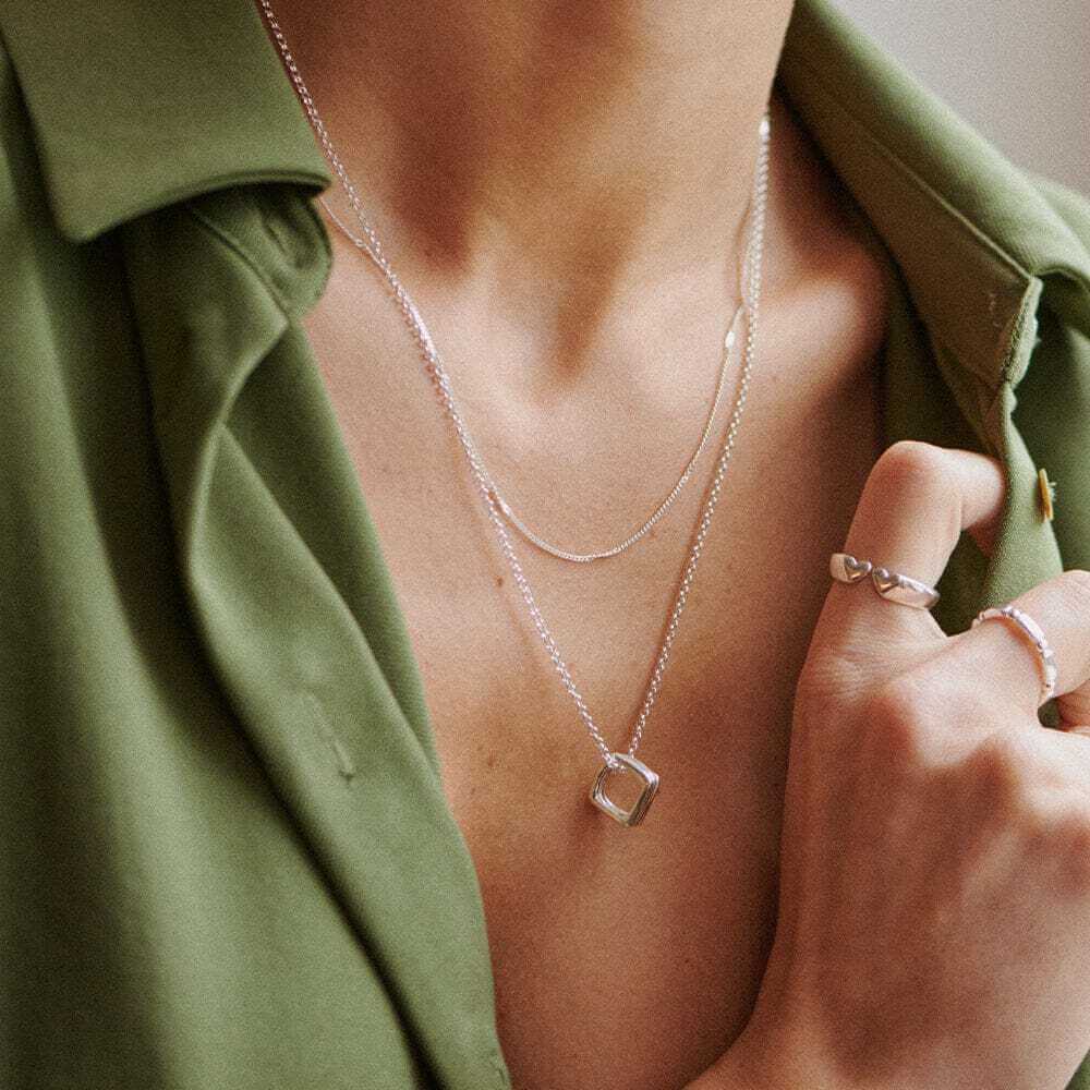 Daisy London Silver Estee Lalonde Sisterhood Necklace - MococoDaisy London2ELN18_SLVNecklaces