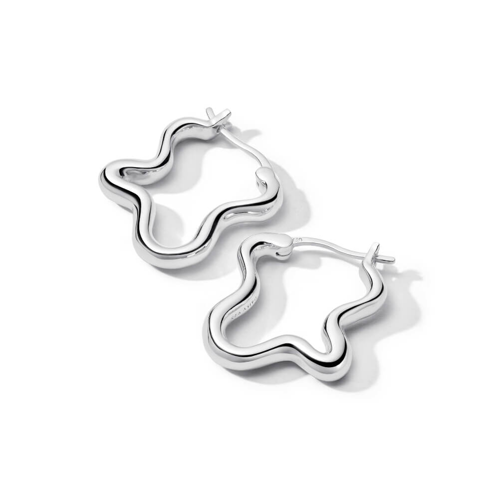 Daisy London Silver Estee Lalonde Wavy Hoop Earrings - MococoDaisy London5ELE52_SLVEarrings