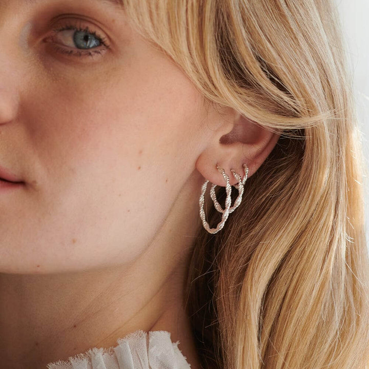 Daisy London Silver Maxi Rope Twist Hoop Earrings - MococoDaisy LondonE3105_SLVEarrings