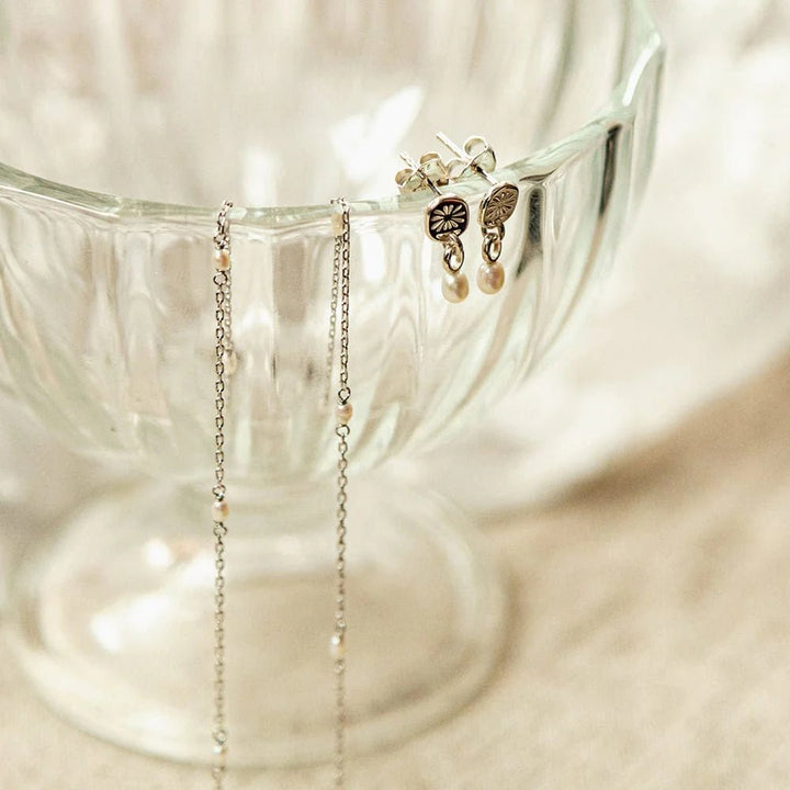 Daisy London Silver Treasures Seed Pearl Chain Necklace - MococoDaisy LondonTN05_SLVNecklaces