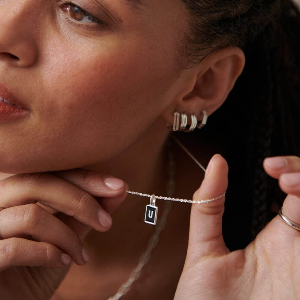 Daisy London Sterling Silver Letter U Personalised Initial Necklace - MococoDaisy LondonBETU_SLVNecklaces