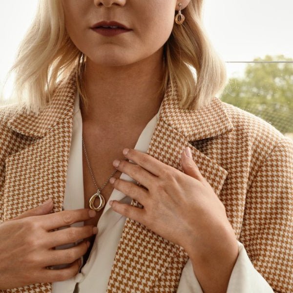 Hot Diamonds 18CT Rose Gold Plate and Silver Trio Teardrop Pendant - MococoHot DiamondsDP7805055069043555Necklaces