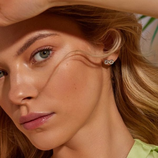 Hot Diamonds Silver Infinity Earrings - MococoHot DiamondsDE7315055069049878Earrings