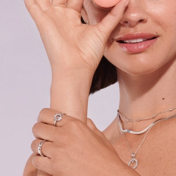 Hot Diamonds Silver Orbit Ring - MococoHot DiamondsDR259/K5055069050935Rings