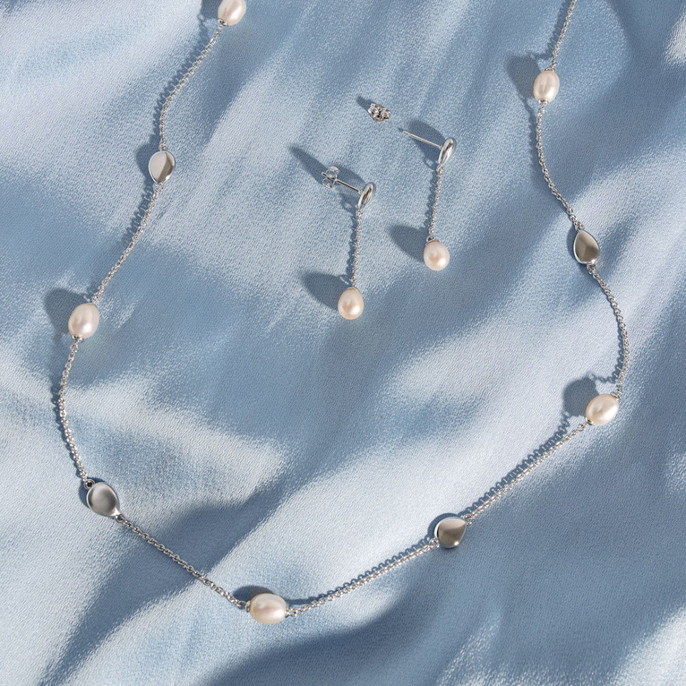 Kit Heath Coast Pebble Pearl Chain Stud Drop Earrings image 2