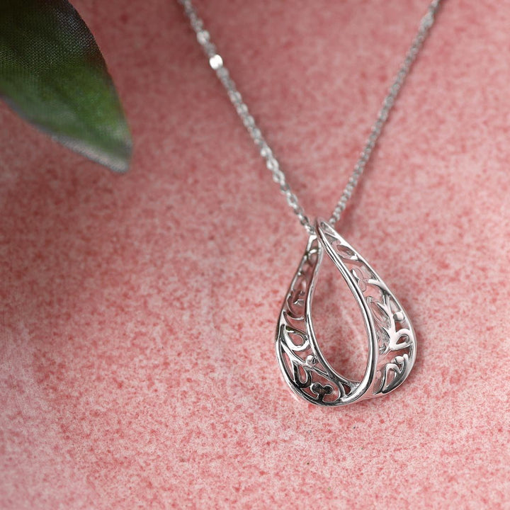 Kit Heath Silver Blossom Flourish Loupe Necklace - MococoKit Heath90013RP5038159164095Necklaces