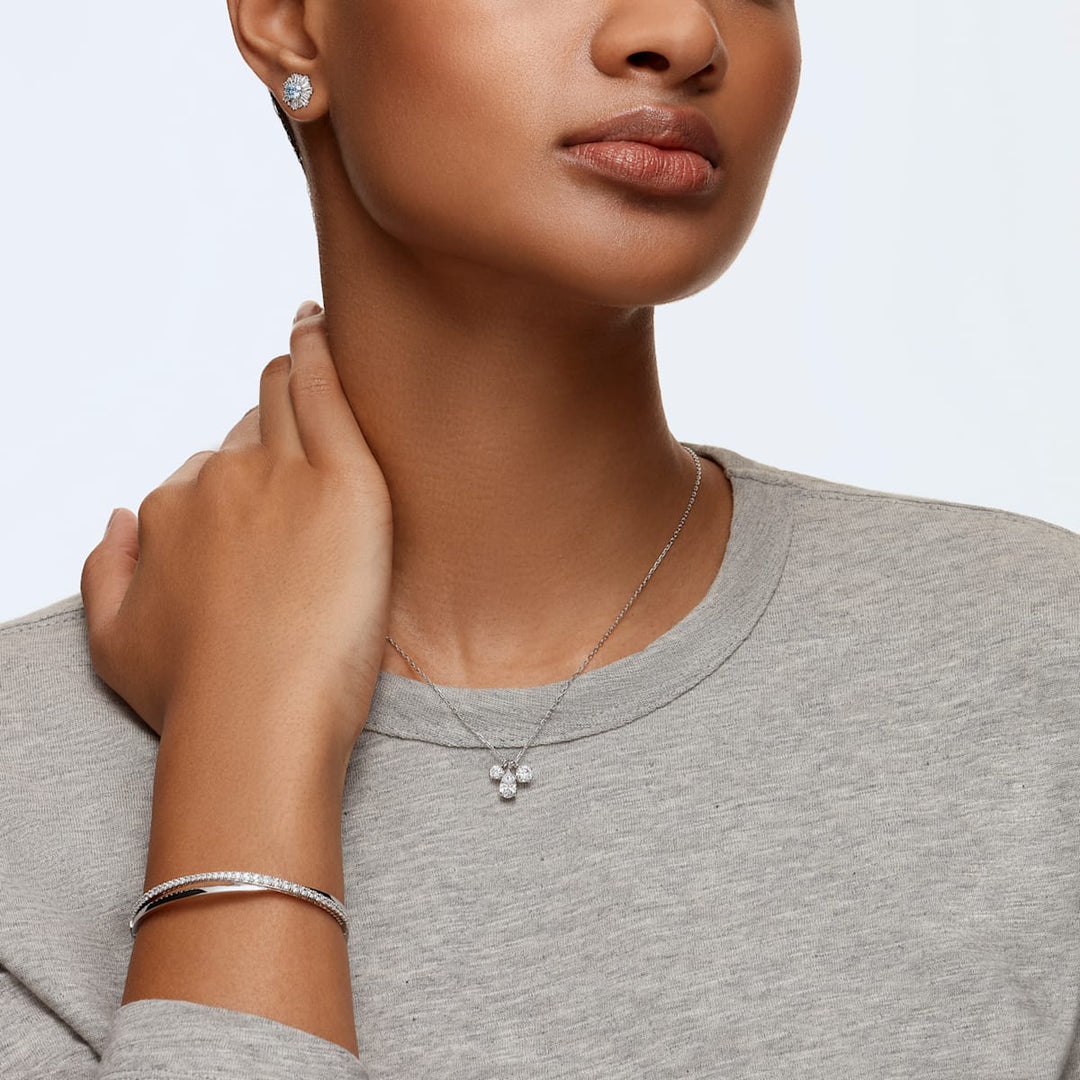 Swarovski Silver Mesmera Cluster Pendant Necklace - MococoSwarovski55710779009655710778Necklaces