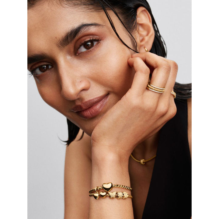 14K Gold-Plated Unique Metal Blend Round Clasp Wing Chain Bracelet image 3