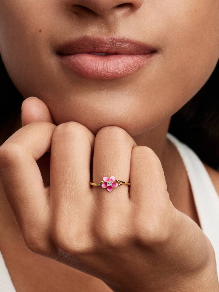Pandora Gold Disney Moana Pink Enamel Flower Ring