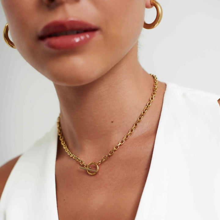 D.Louise Gold Cuban T Bar Necklace