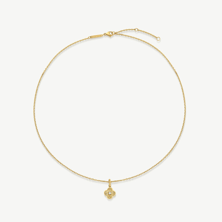 SK Trinket Pleated Clover Necklace