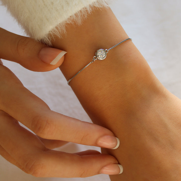 Mococo Dainty Sparkle CZ Bracelet