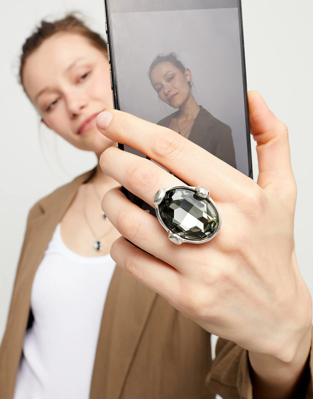 https://www.unode50.com/on/demandware.static/-/Sites-ud50-master-catalog/default/dwc34ea3c4/images/large/SS24/FW25/ANI0851GRSMTL_1_mod.jpg