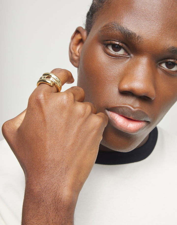 UNOde50 Ring with Four Intertwined Organic Shapes 18k Gold