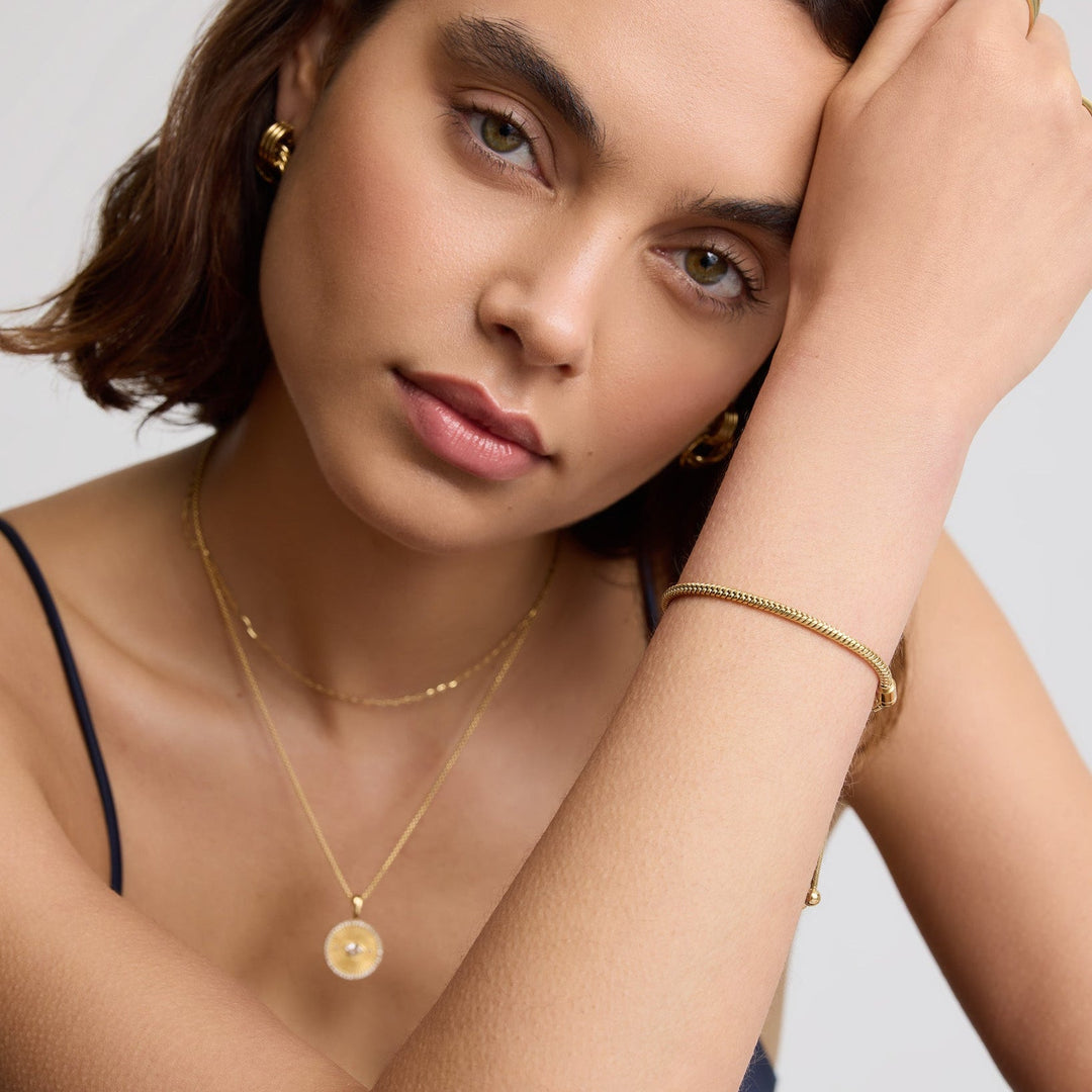 D.Louise Classic Friendship Bracelet Gold - Mococo