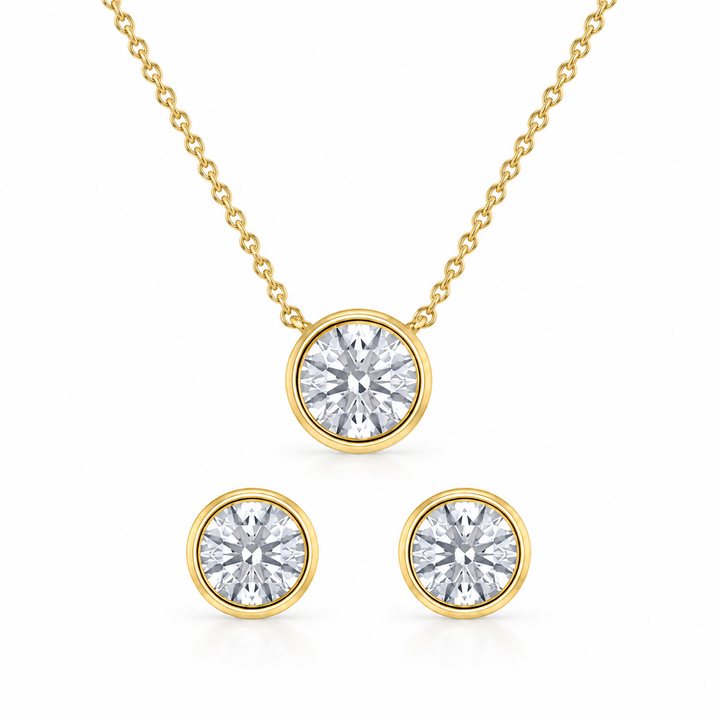 Mococo Fine 9ct Gold Round Diamond Necklace and Earring Set