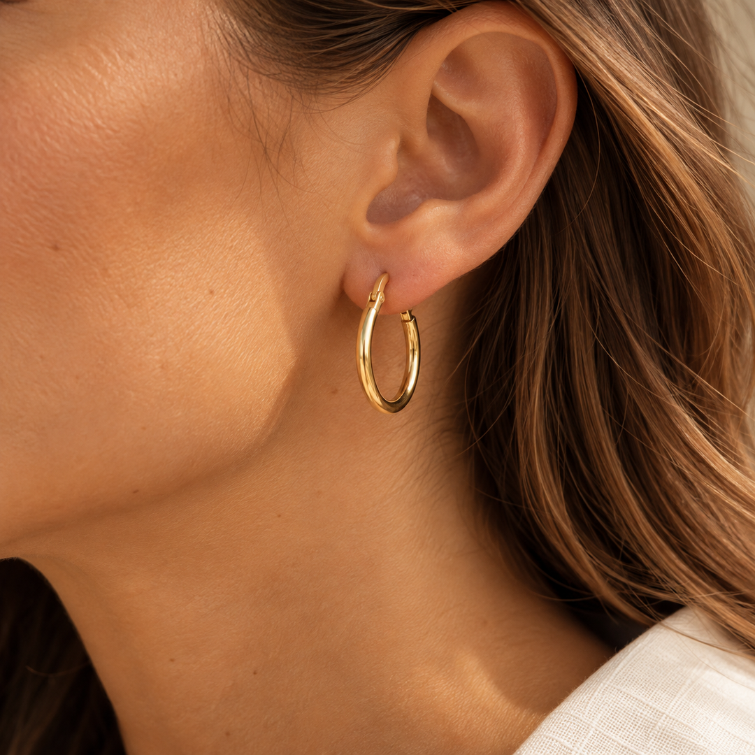 Mococo Fine 9ct Solid Gold Plain  19.5mm Hoop Earrings