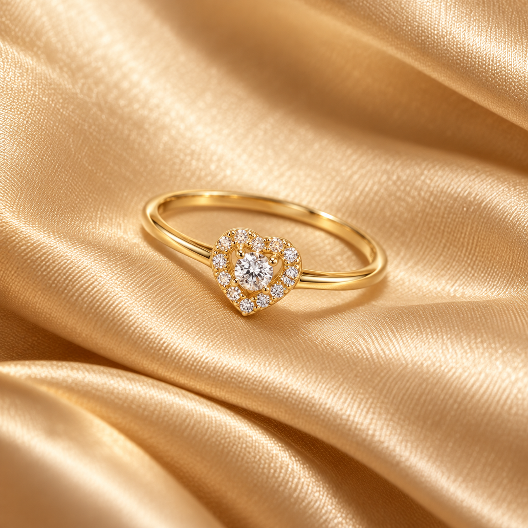 Mococo Fine 9ct Gold CZ Heart Ring