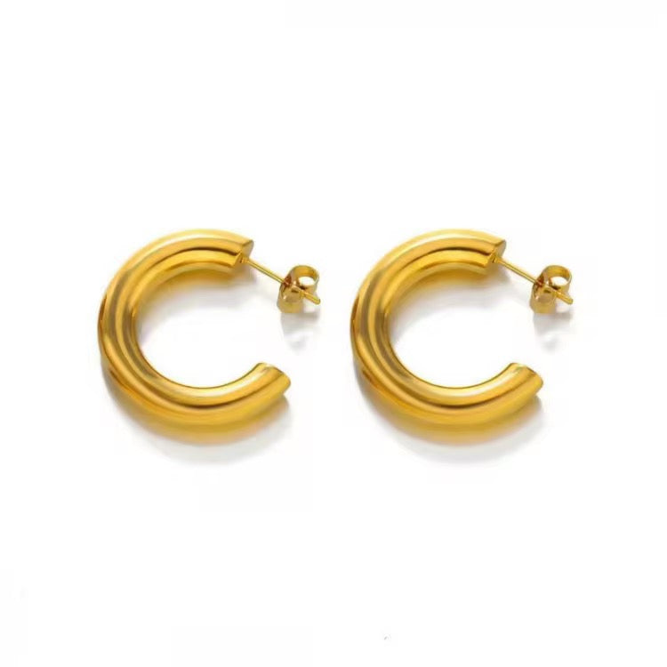 Mococo Gold Bold Hoop Earrings