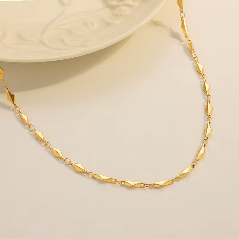 Mococo Gold Prism Necklace