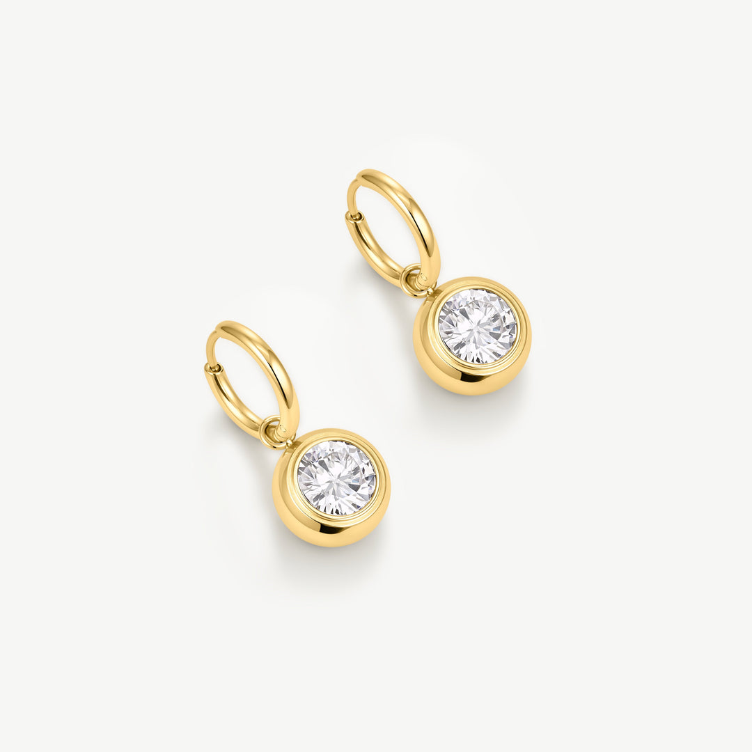 D.Louise Gold Bold Solitaire Hoop Earrings - Mococo