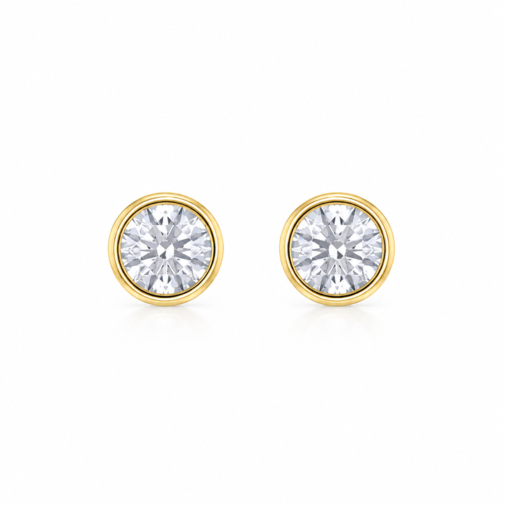 Mococo Fine 9ct Gold Round Diamond Stud Earrings
