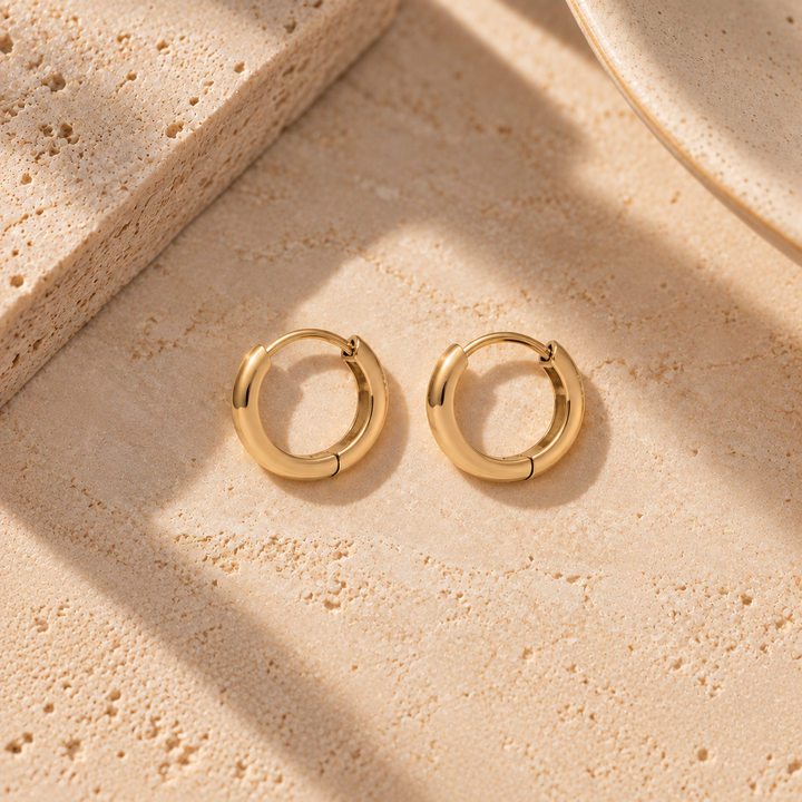 Mococo Fine 9ct Solid Gold Hollow Tube Hoop Earrings