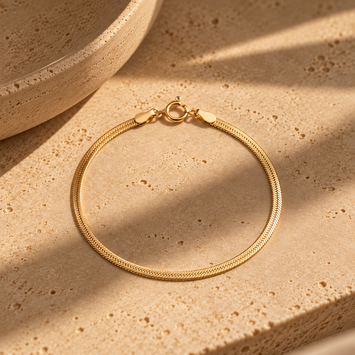 Mococo Fine 9ct Yellow Gold Herringbone Bracelet