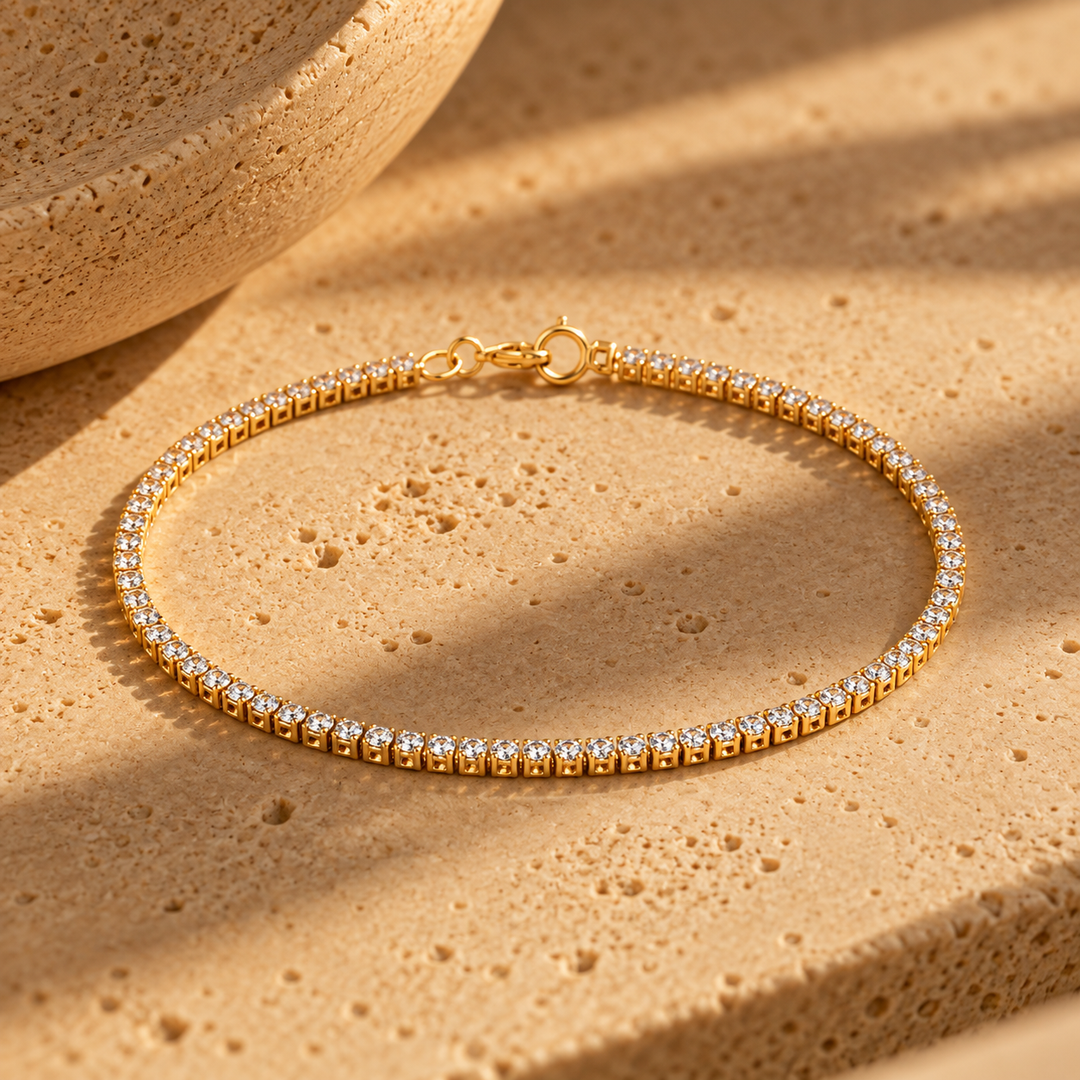 Mococo Fine 9ct Yellow Gold Zirconia Tennis Bracelet