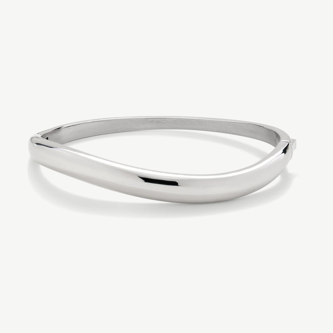 D.Louise Silver Wave Bangle