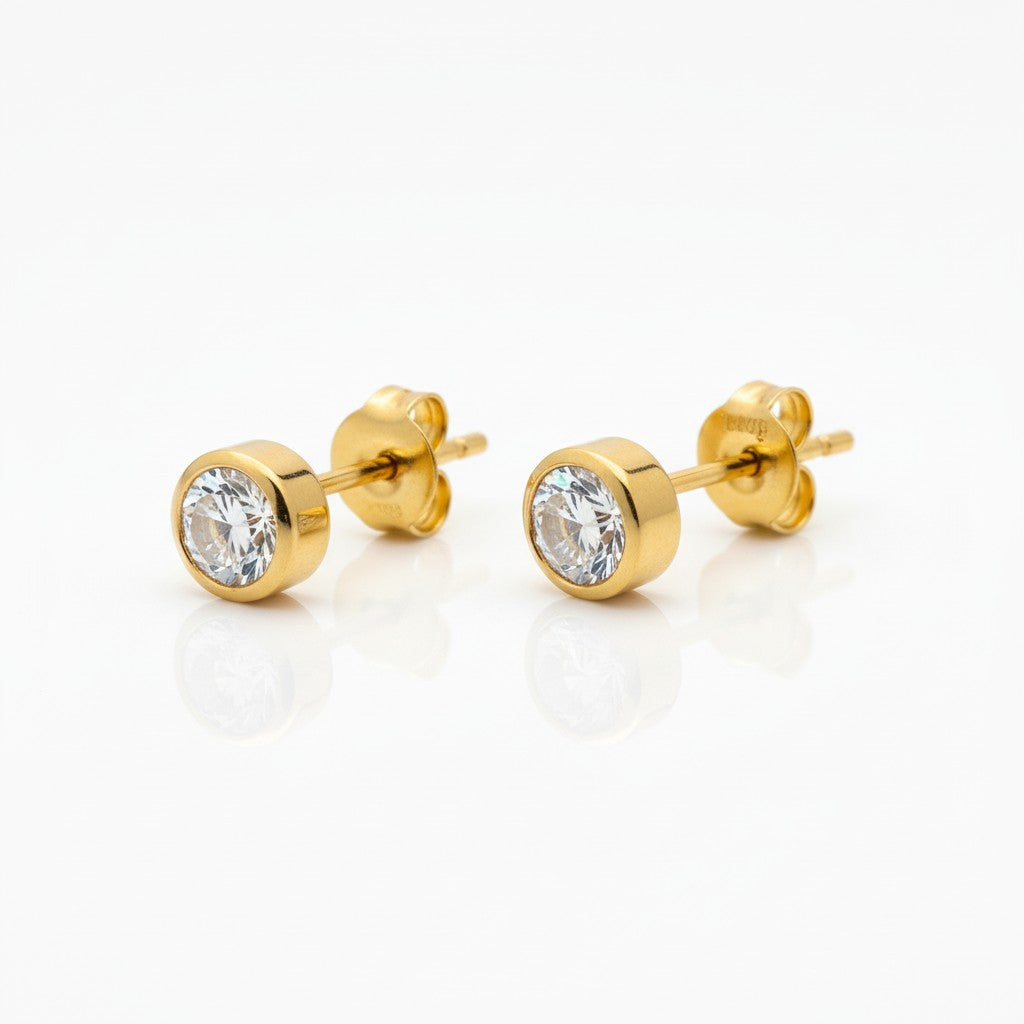 Mococo Fine 9ct Solid Gold CZ Round Stud Earrings