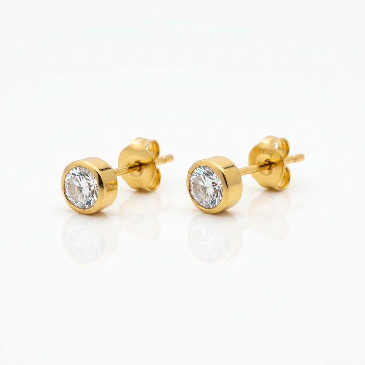 Mococo Fine 9ct Solid Gold CZ Round Stud Earrings