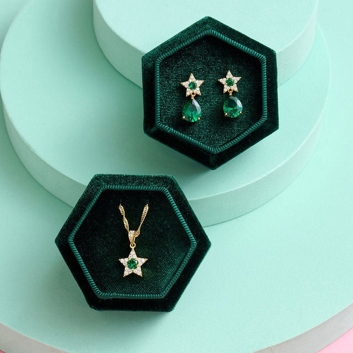 Amelia Scott Gold Celeste Cluster Moon Emerald Green Star Pendant Necklace - MococoAmelia ScottAS22SGN08/WEBNecklace