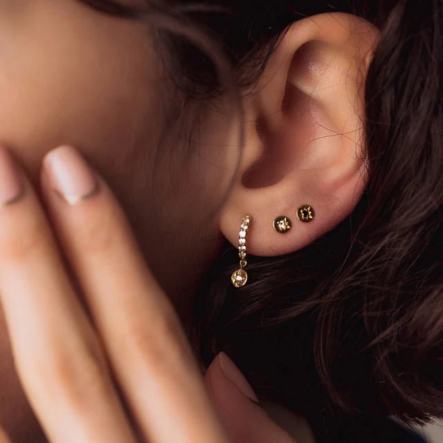 Astley Clarke Celestial Drop Hoop Earrings - Gold Vermeil &amp; Pavé White Sapphires - MococoAstley Clarke50027YNOEOSEarrings