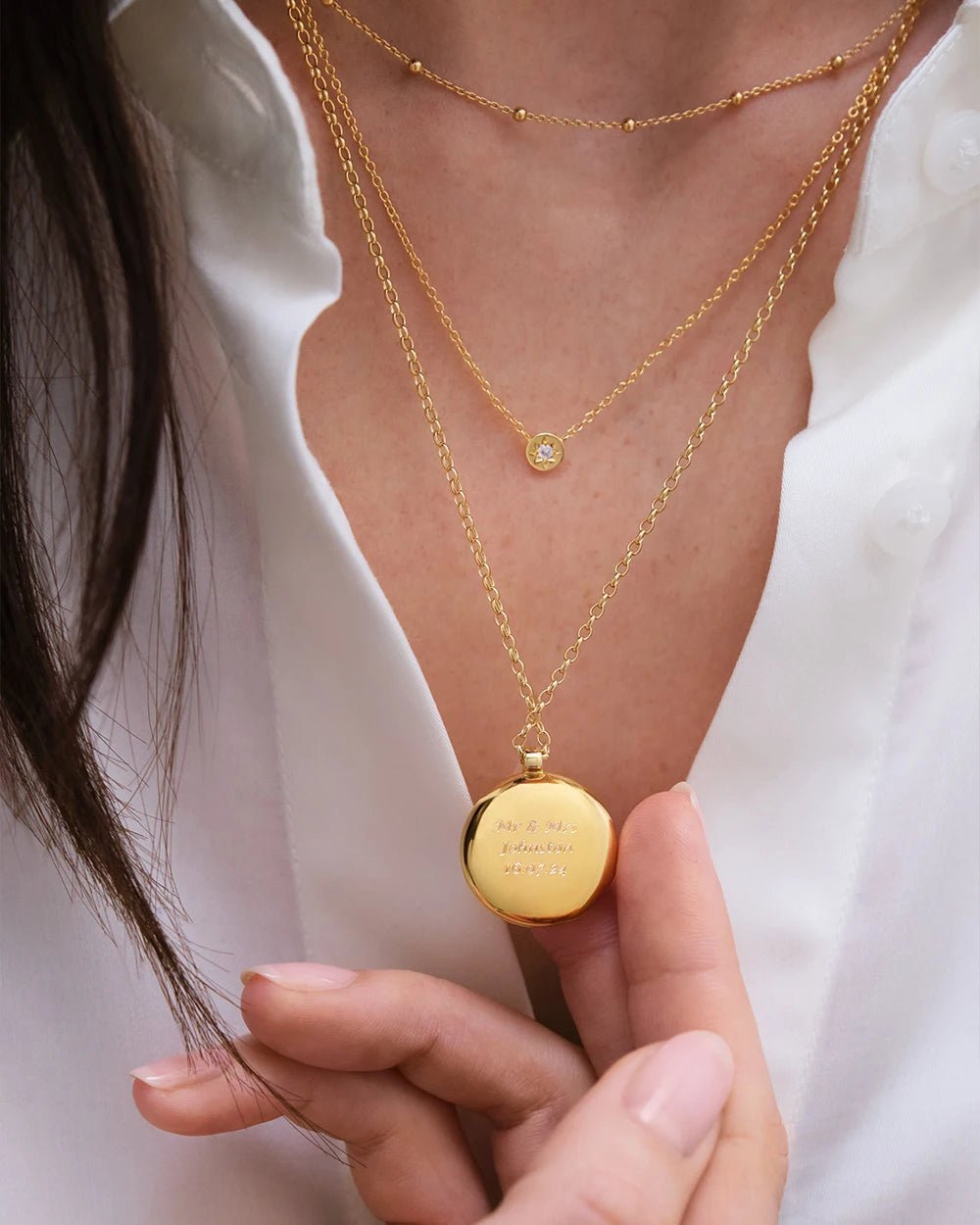 Astley Clarke Gold Biography Medium Locket Necklace - MococoAstley Clarke42044YNONOS-22-24"Necklaces