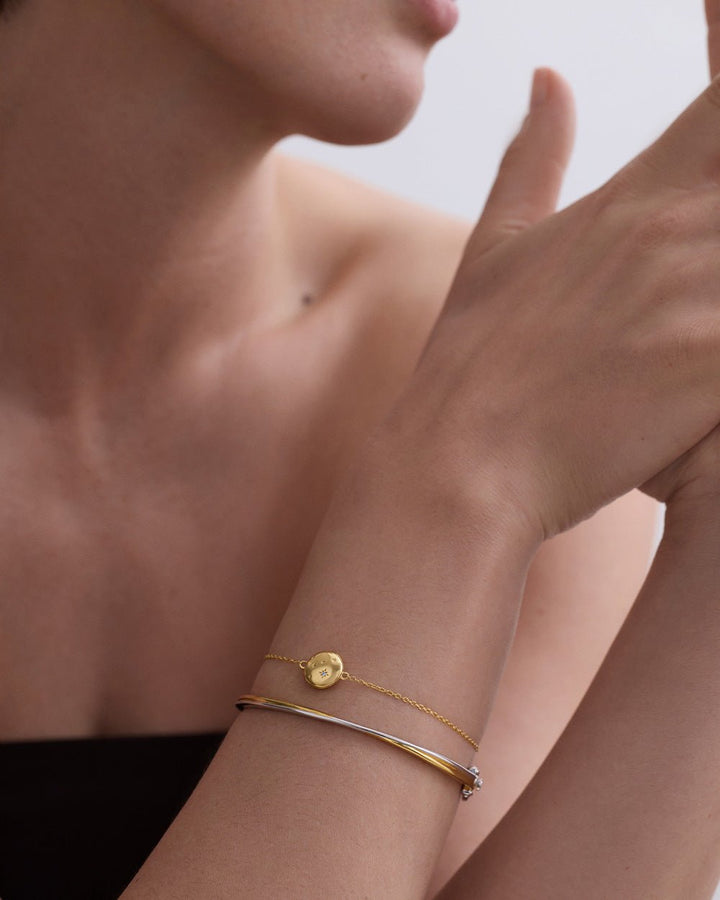 Astley Clarke Gold Celestial Tiny Star Locket Bracelet - MococoAstley Clarke63081YNOB5060504757607Bracelets