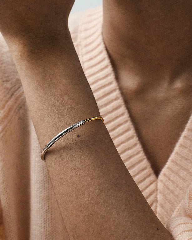 Astley Clarke Silver and Gold Mixed Metal Aurora Bangle - MococoAstley Clarke58049MMUBOSBangle