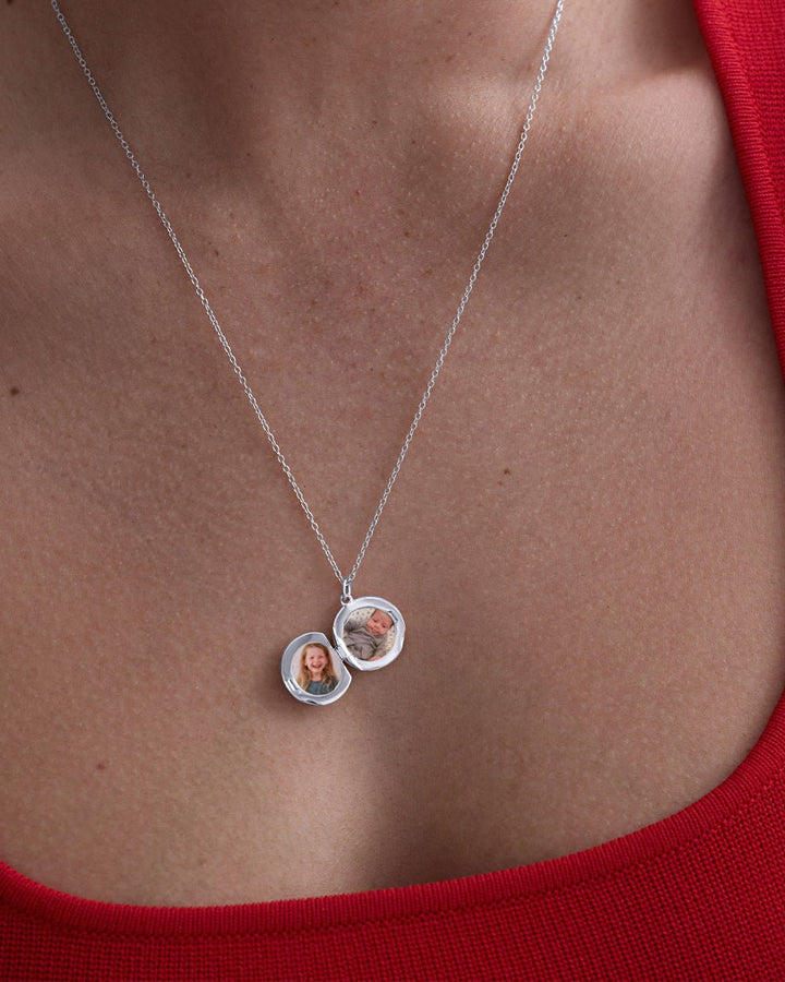 Astley Clarke Silver Biography Midi Locket Necklace - MococoAstley Clarke63080SNON