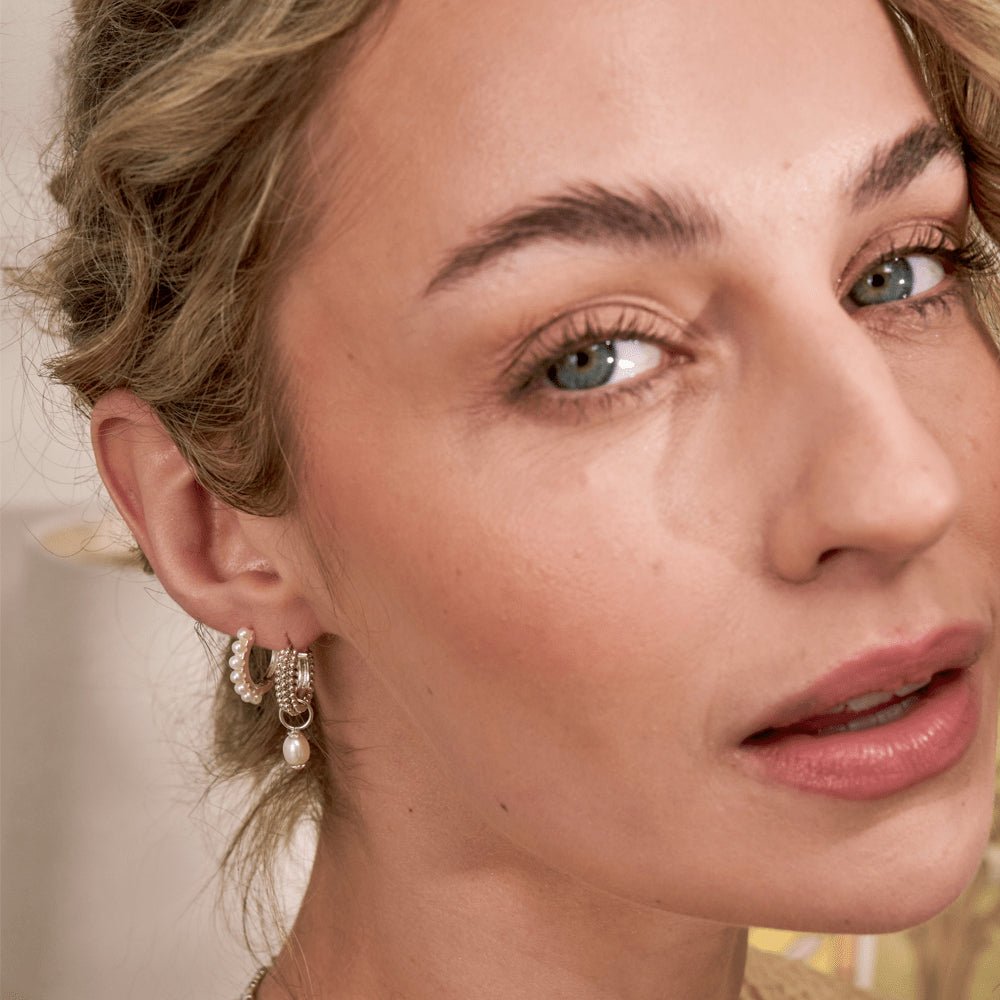 Chlobo 925 Sterling Silver Classic Pearl Huggie Hoop Earrings - MococoChloBoSEH35469506993811254Earrings