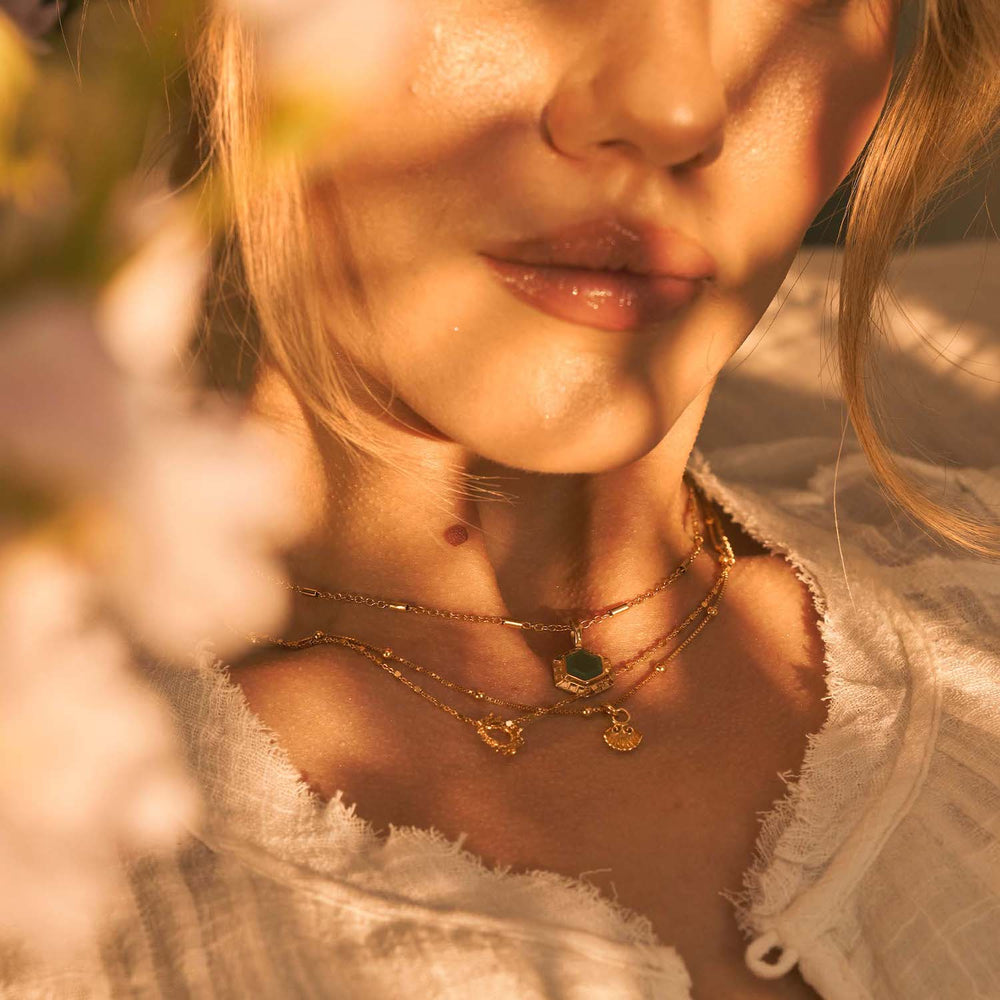 ChloBo Gold Delicate Cube Chain Wisteria Necklace - MococoChloBoGNDC34239502164748572Necklaces