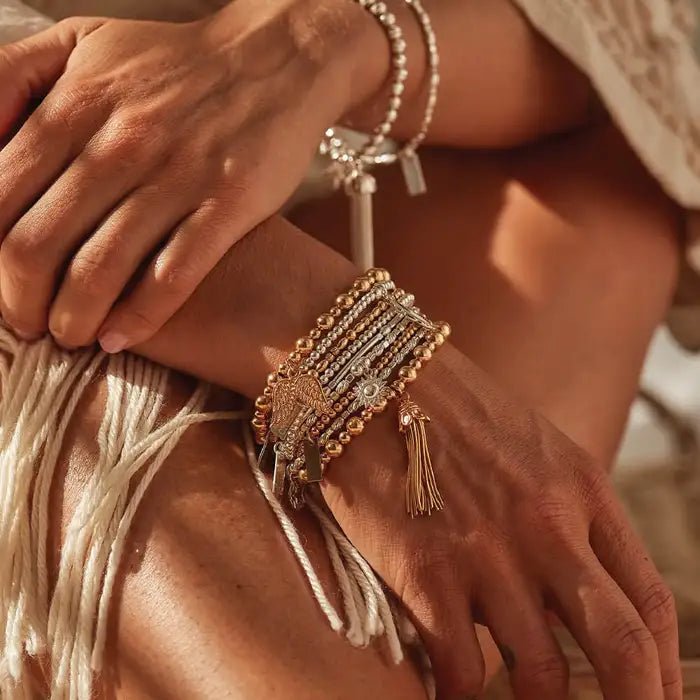 ChloBo Gold Mini Small Ball Angel Wing Bracelet - MococoChloBoGBMSB7010754169351908Bracelets