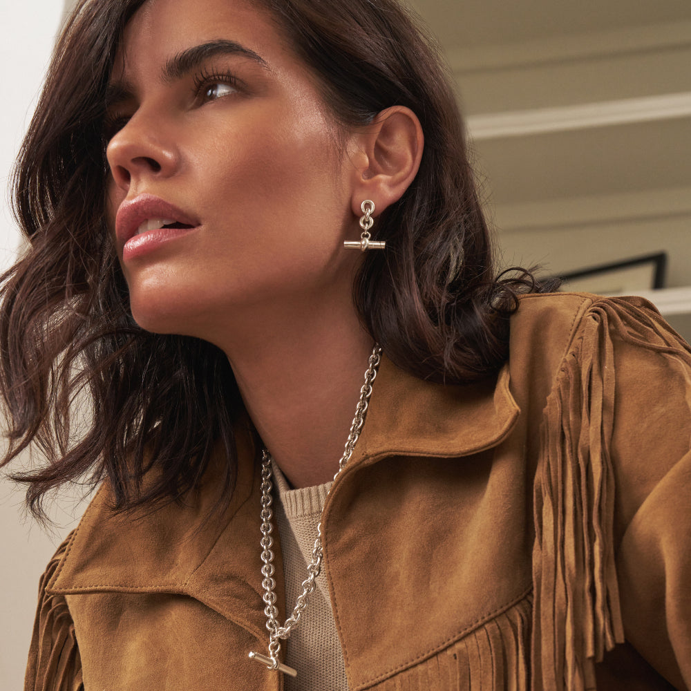 ChloBo Silver Anchor Chain 3 Link T-Bar Earrings Image 2