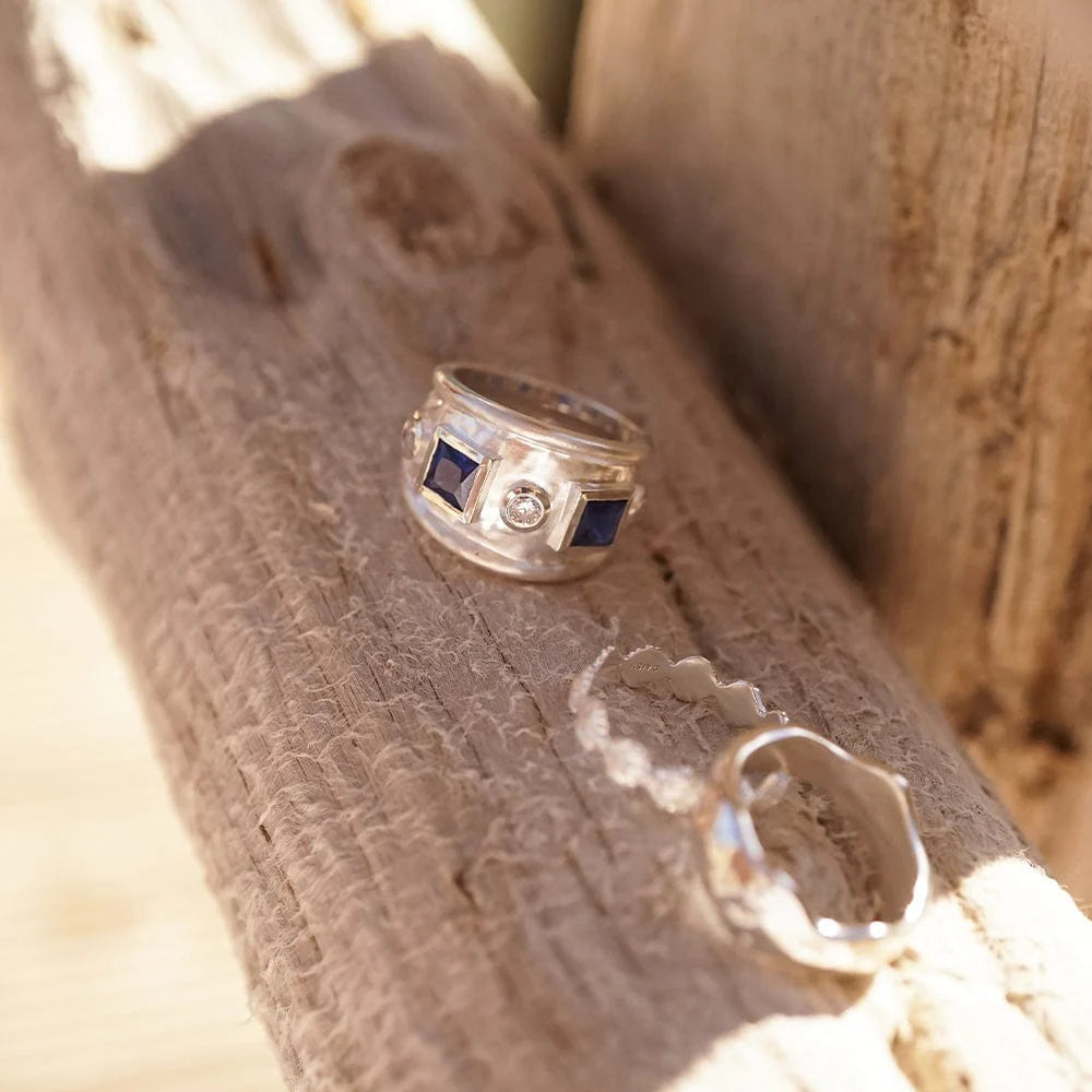 Daisy Chunky Stone Textured Ring