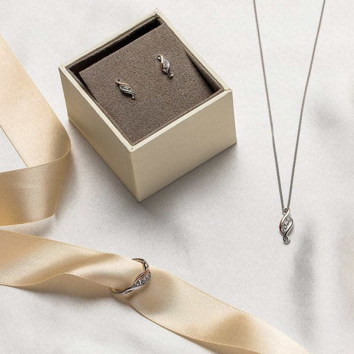 Clogau Past Present & Future Necklace & Earrings Set - MococoClogauJewellery Sets