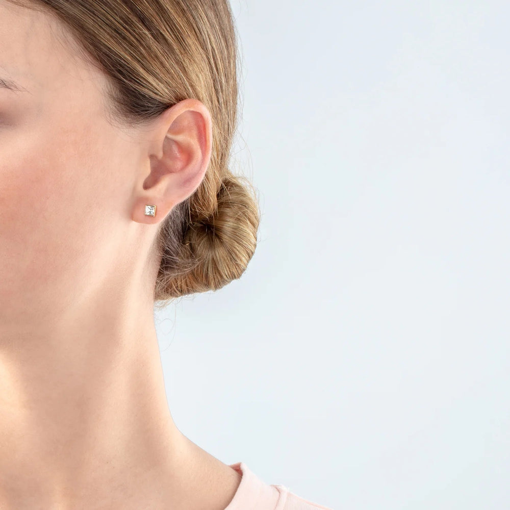 Coeur De Lion Gold Brilliant Square Crystal Stud Earrings - MococoCoeur De Lion0501/21 - 18164251588329748Earrings